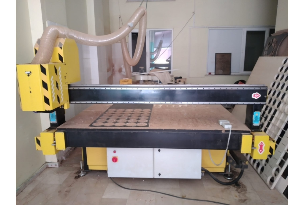 Spincat 210 * 400 CNC Router
