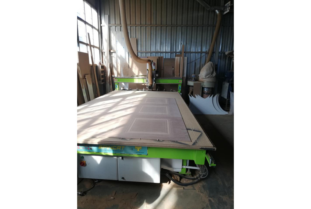 SPİNCAT 210*400 CNC ROUTER SPİNCAT 210*400 CNC ROUTER