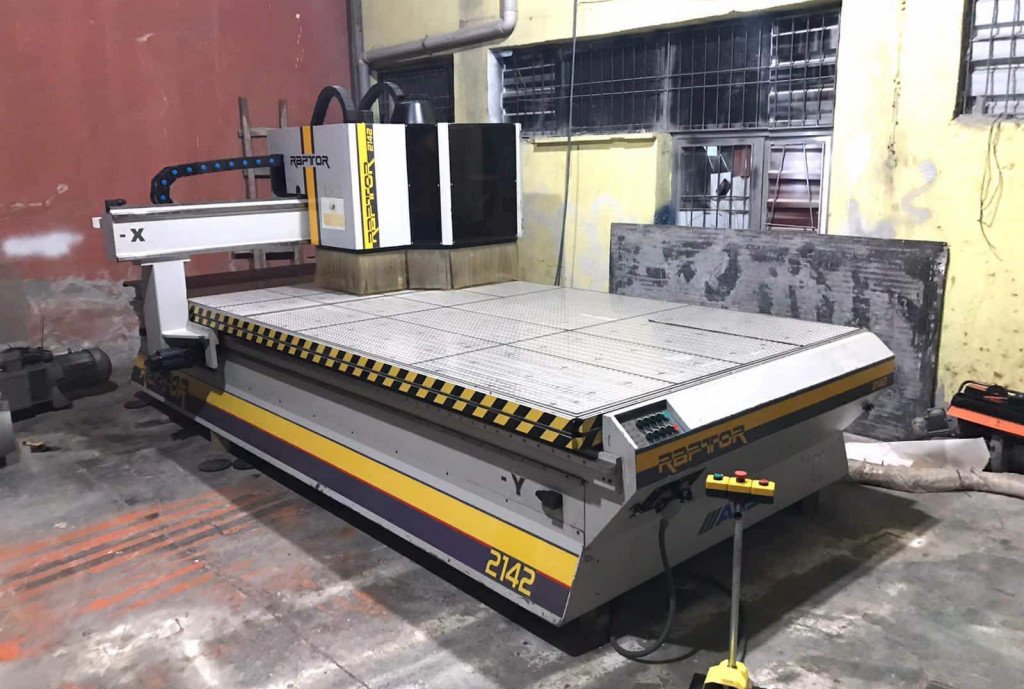 AES RAPTOR 2142  AES RAPTOR 2142