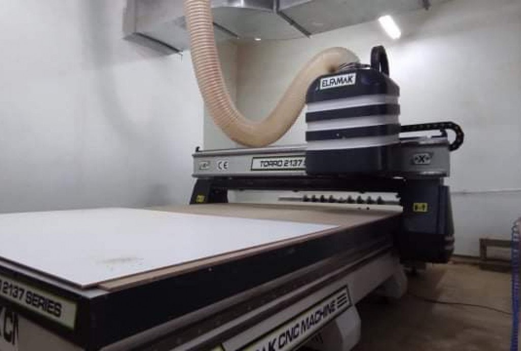 Elfamak Torro 2017 Model 210 * 370 